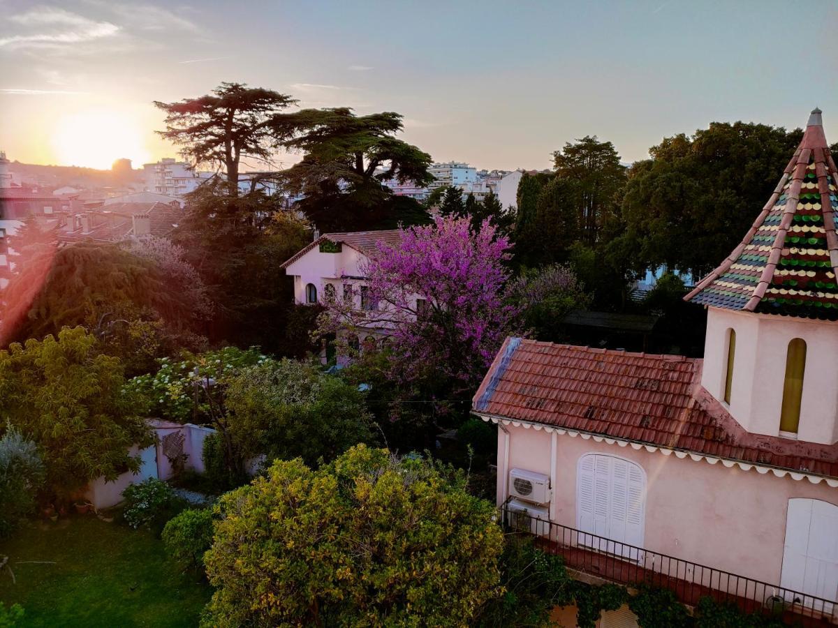 3 Rooms, 2 Bathrooms, In A Villa. Lightfull, Quiet And Charm Cannes Exterior foto